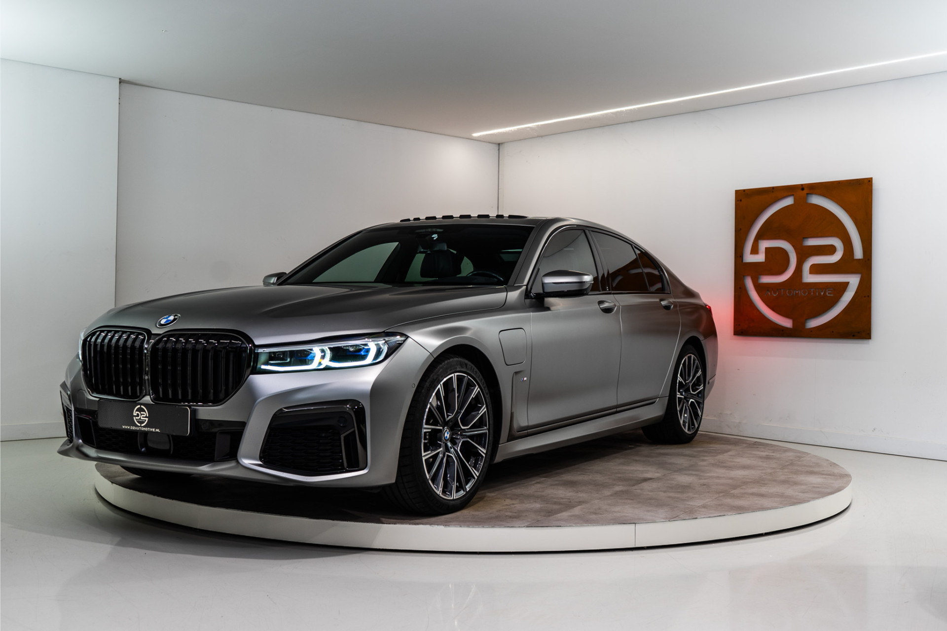 BMW 7 Serie 745e High Executive M-Sport 394PK | Frozen | Pano | Sfeer | Softclose | Laser | 12 MND Garantie 46733306-0.jpg | D2 Automotive