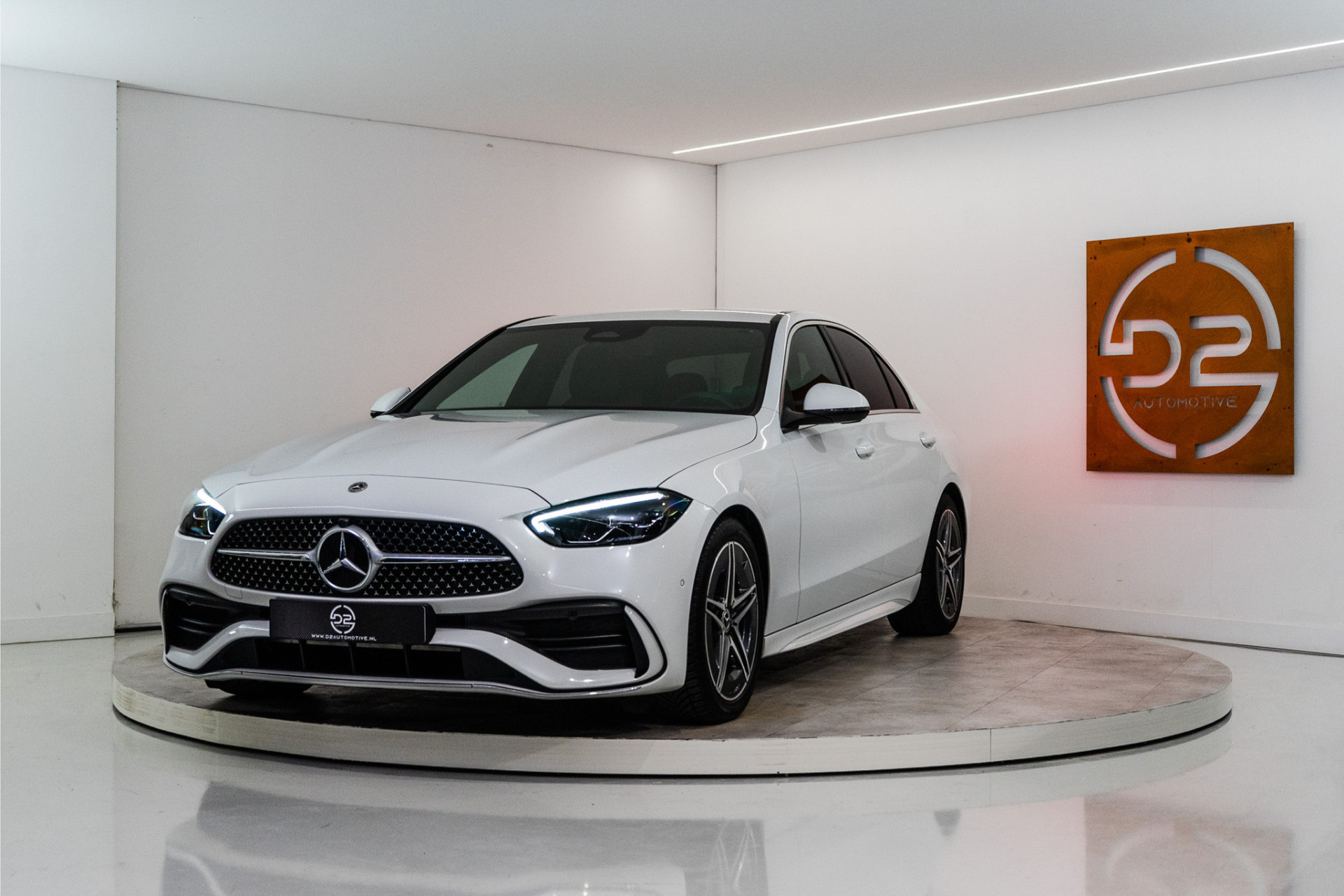 Mercedes-Benz C-Klasse 180 AMG Line 170PK | Sfeer | Carplay | Leder | Stoelverw. | 12 MND Garantie 51028805-0.jpg | D2 Automotive