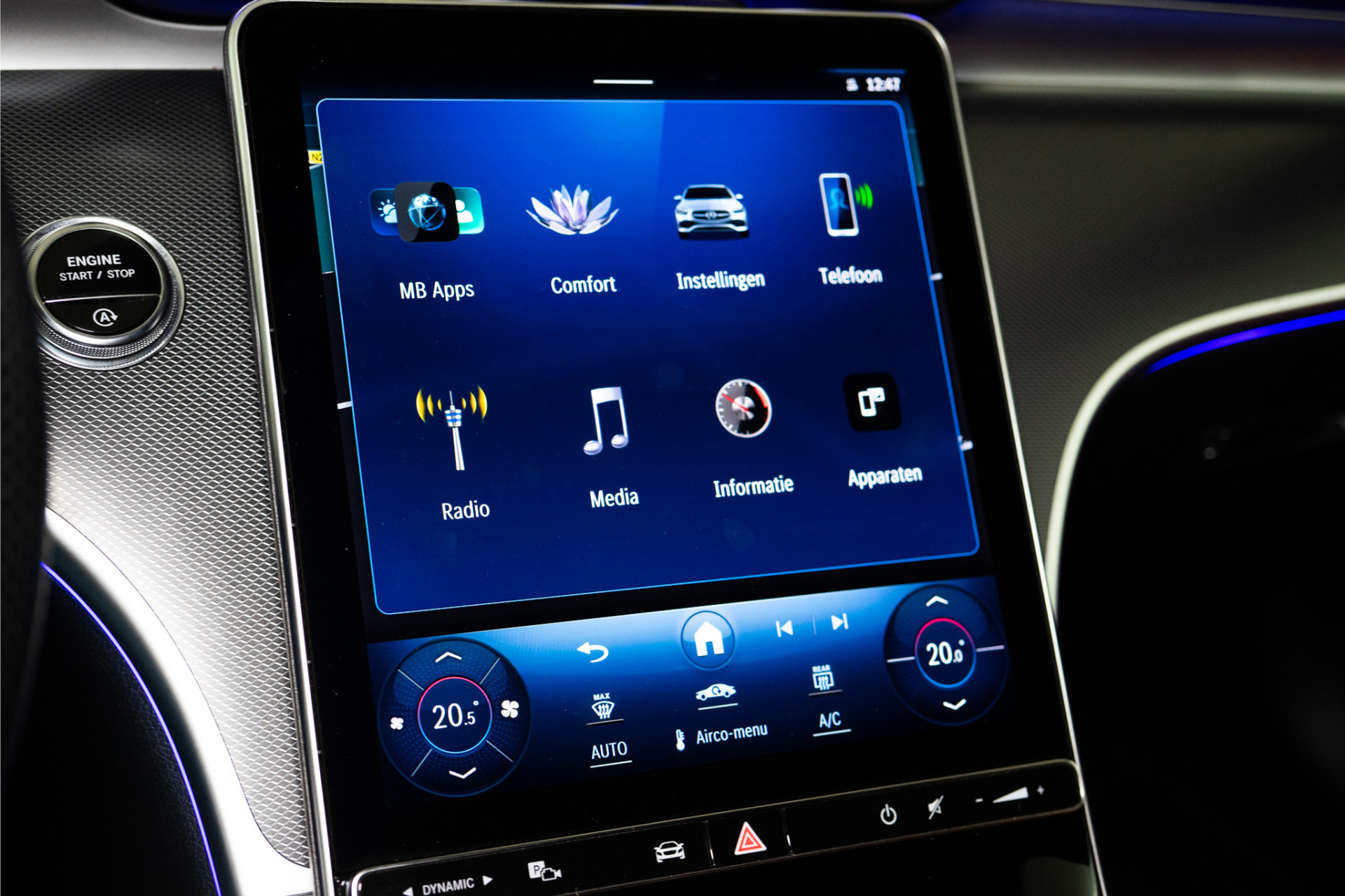 Mercedes-Benz C-Klasse 180 AMG Line 170PK | Sfeer | Carplay | Leder | Stoelverw. | 12 MND Garantie 51028805-36.jpg | D2 Automotive