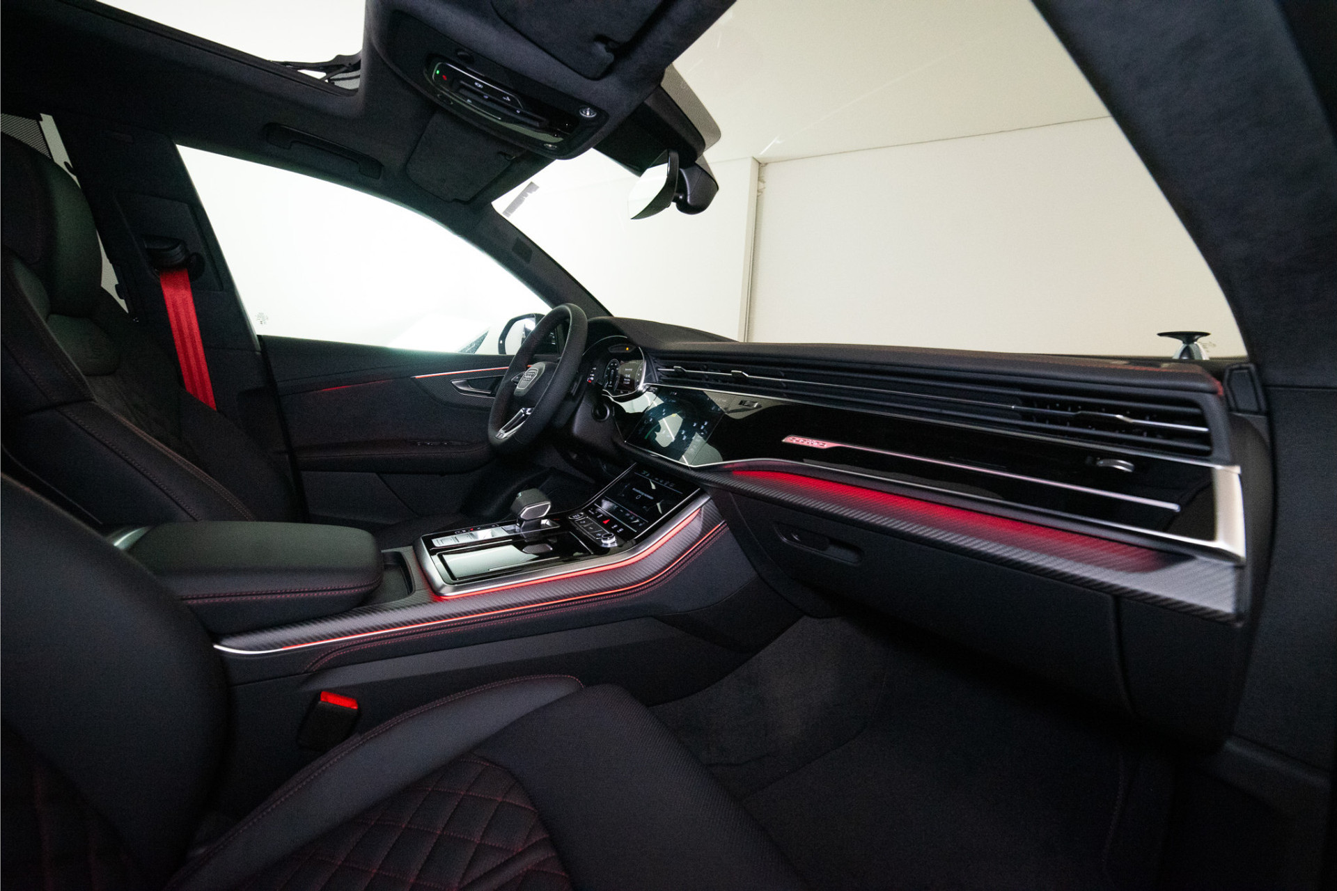 Audi Q8 60 TFSI E Quattro S-Edition Competition 490PK 2026 | Nardo | 3D B&O | Pano | VOL! 5 JAAR FABR. GARANTIE 51707814-30.jpg | D2 Automotive