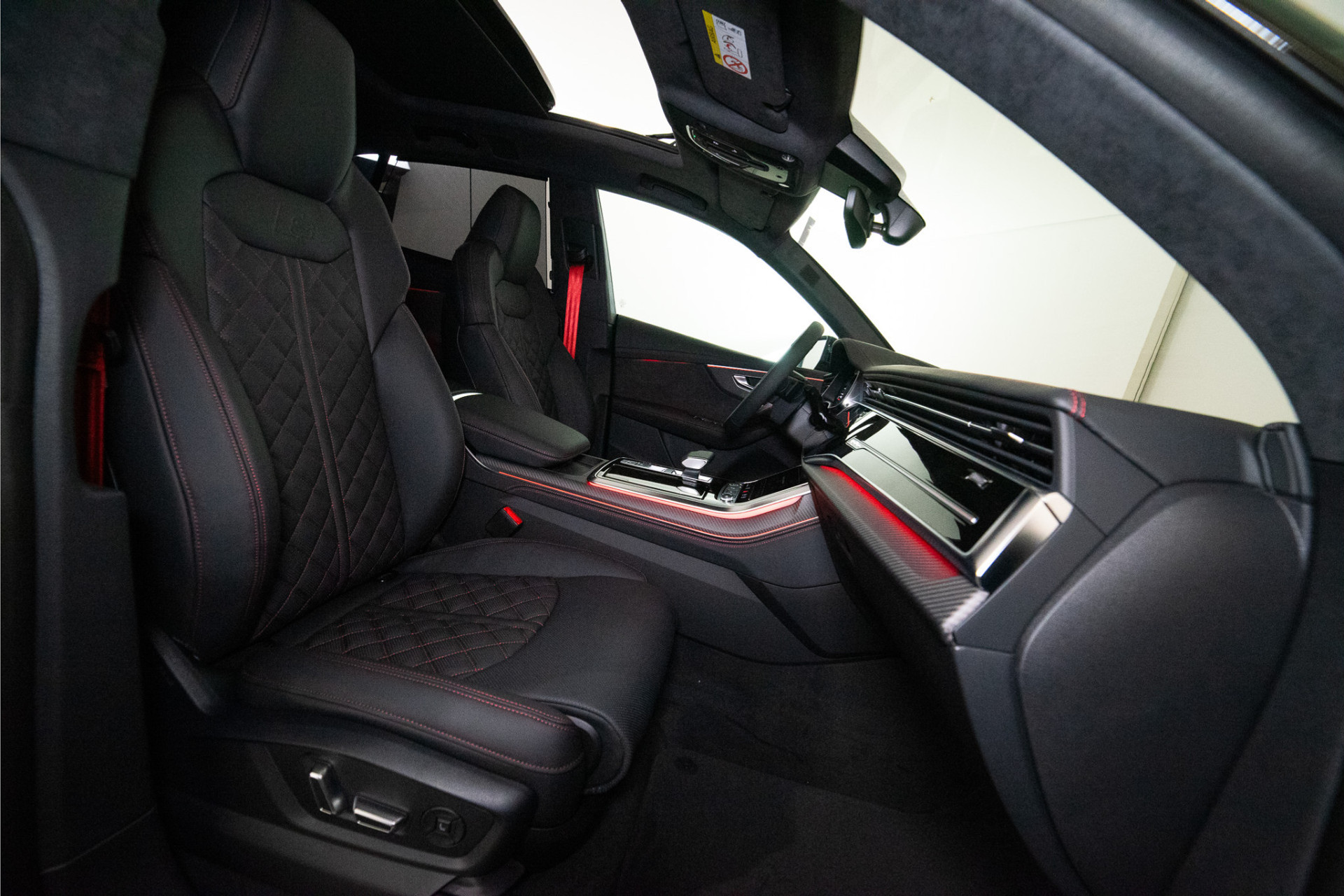 Audi Q8 60 TFSI E Quattro S-Edition Competition 490PK 2026 | Nardo | 3D B&O | Pano | VOL! 5 JAAR FABR. GARANTIE 51707814-31.jpg | D2 Automotive