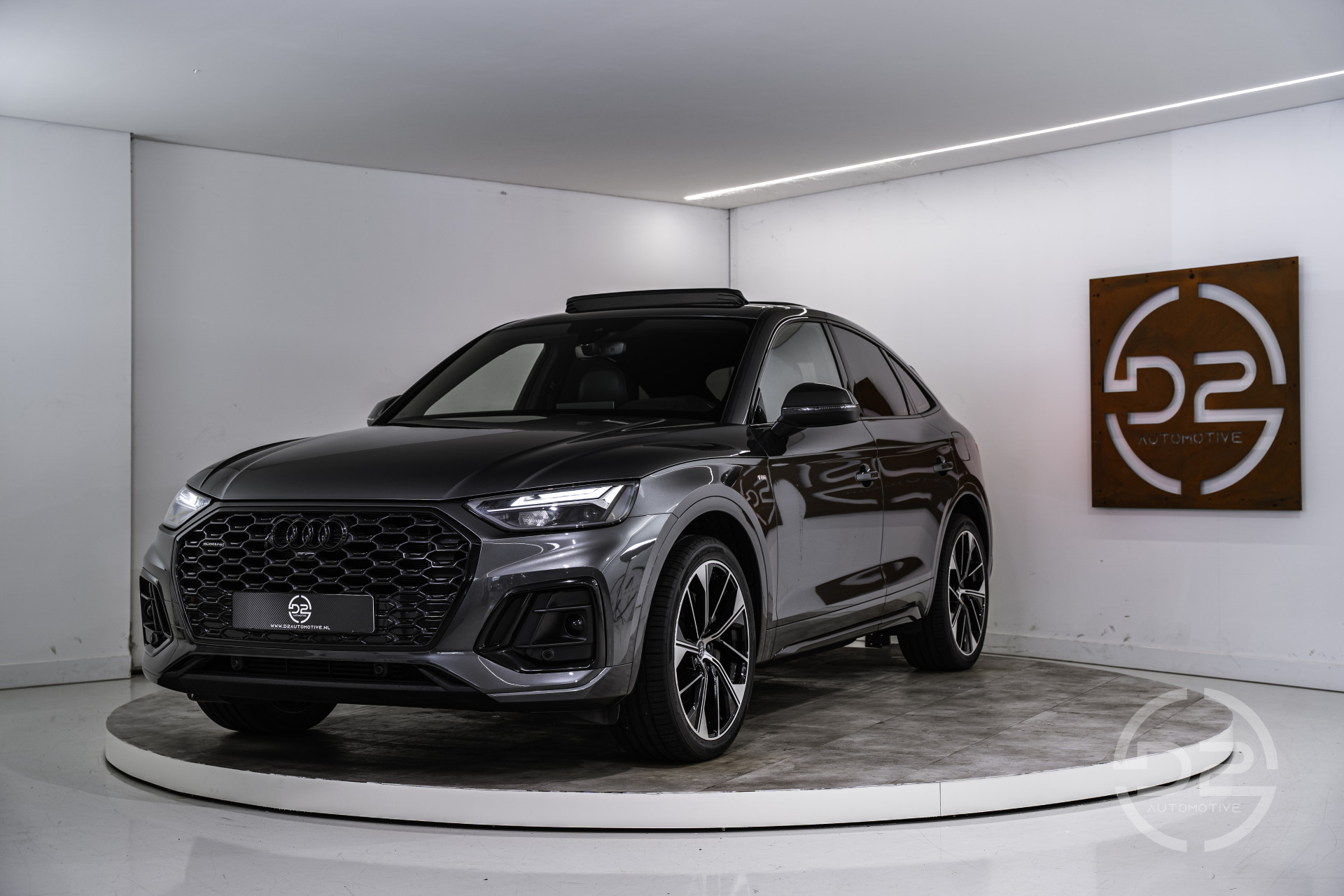 Audi Q5 Sportback 50 TFSI e S Edition 300PK | Pano | Luchtvering | Trekhaak | Leder Exclusive | Virtual | 12 MND Garantie 52144337-0.jpg | D2 Automotive