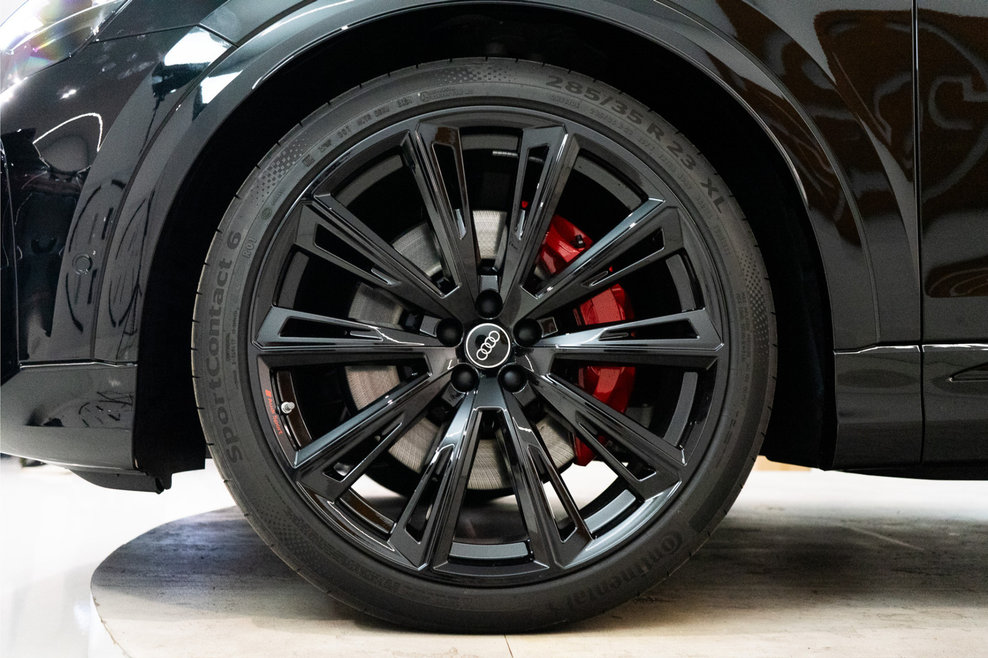 Audi Q8 60 TFSI E Quattro S-Edition Competition 490PK | 2026 | VOL! 5 JAAR GARANTIE 52619075-11.jpg | D2 Automotive
