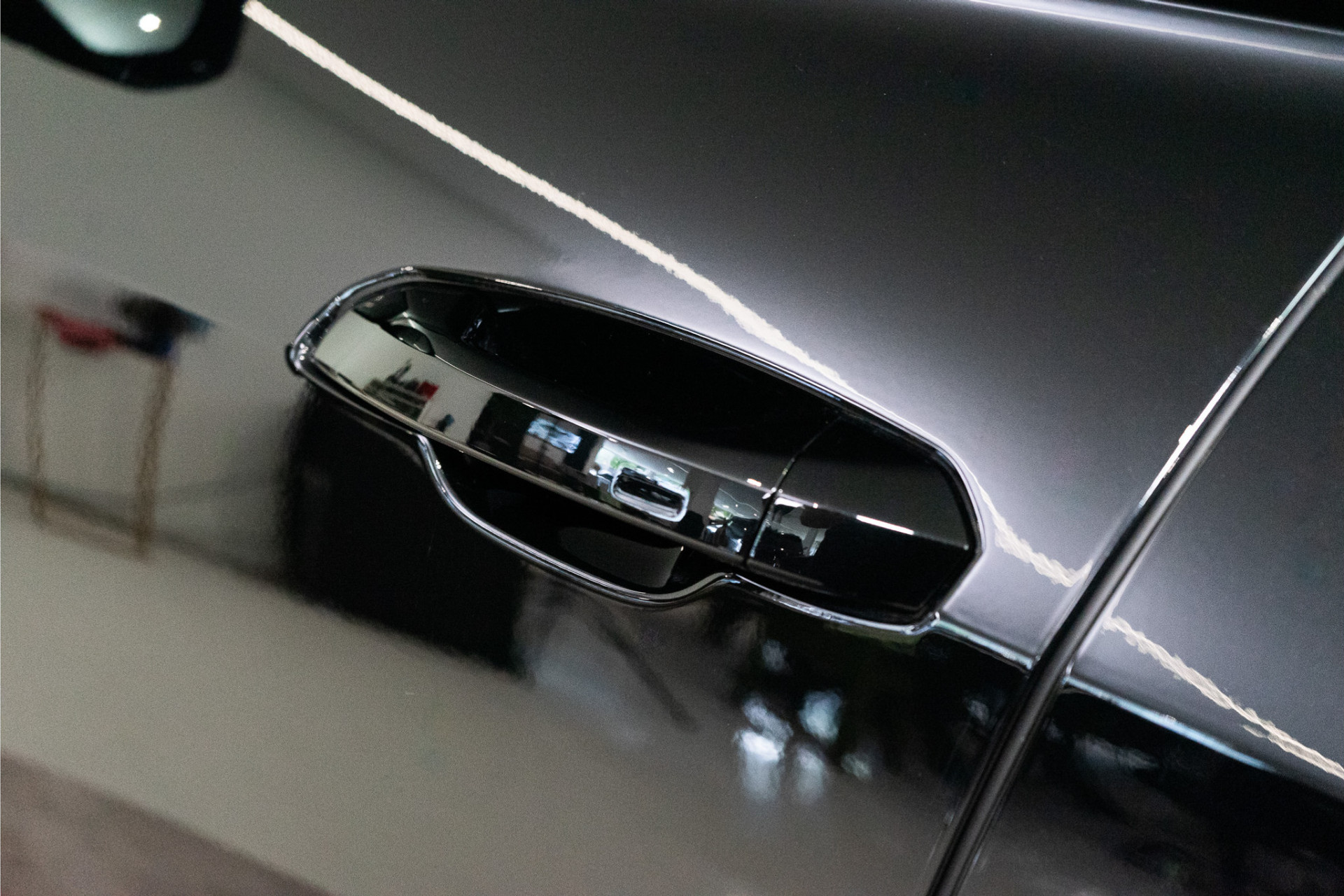 Audi Q8 60 TFSI E Quattro S-Edition Competition 490PK | 2026 | VOL! 5 JAAR GARANTIE 52619075-13.jpg | D2 Automotive