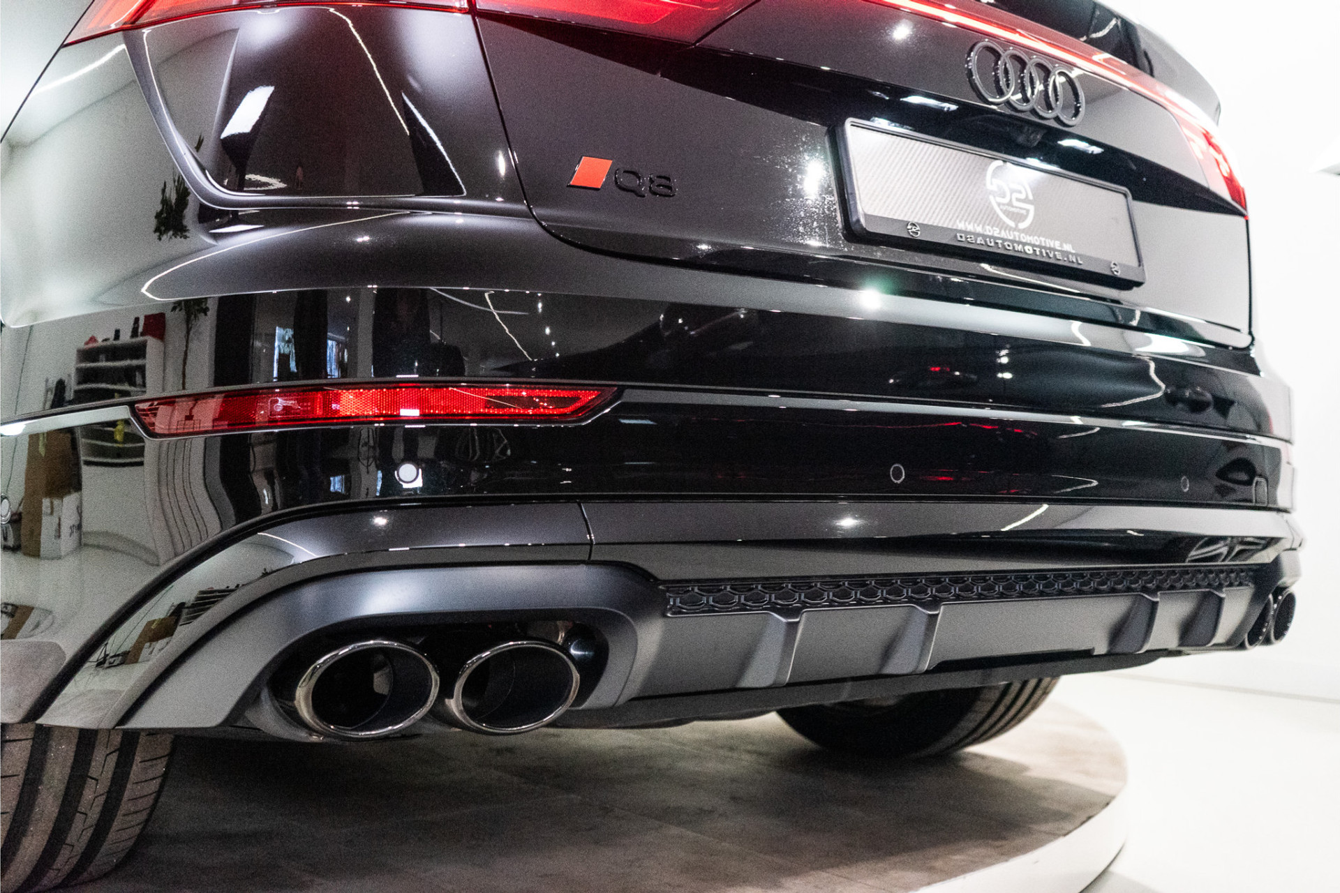 Audi Q8 60 TFSI E Quattro S-Edition Competition 490PK | 2026 | VOL! 5 JAAR GARANTIE 52619075-16.jpg | D2 Automotive
