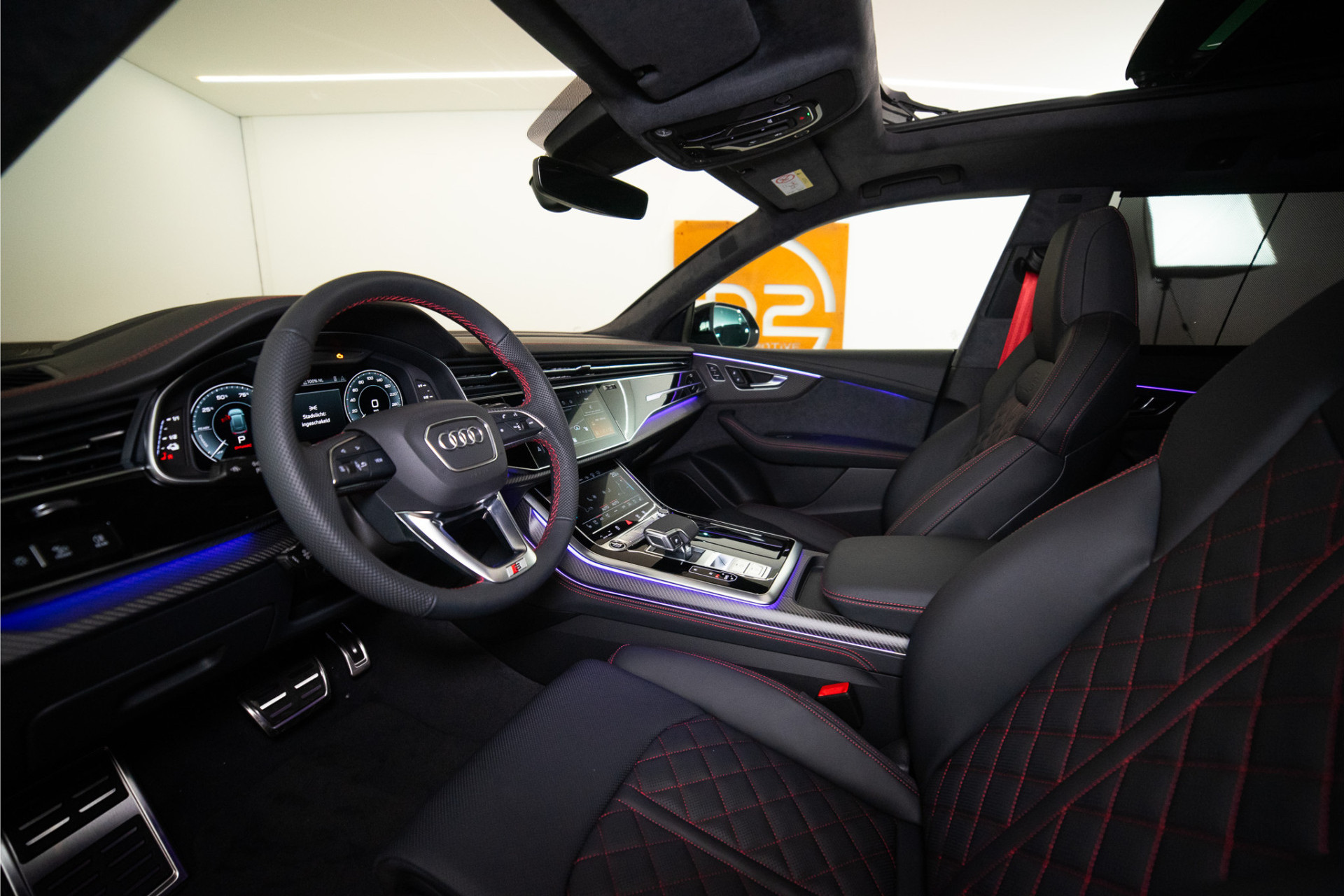 Audi Q8 60 TFSI E Quattro S-Edition Competition 490PK | 2026 | VOL! 5 JAAR GARANTIE 52619075-22.jpg | D2 Automotive