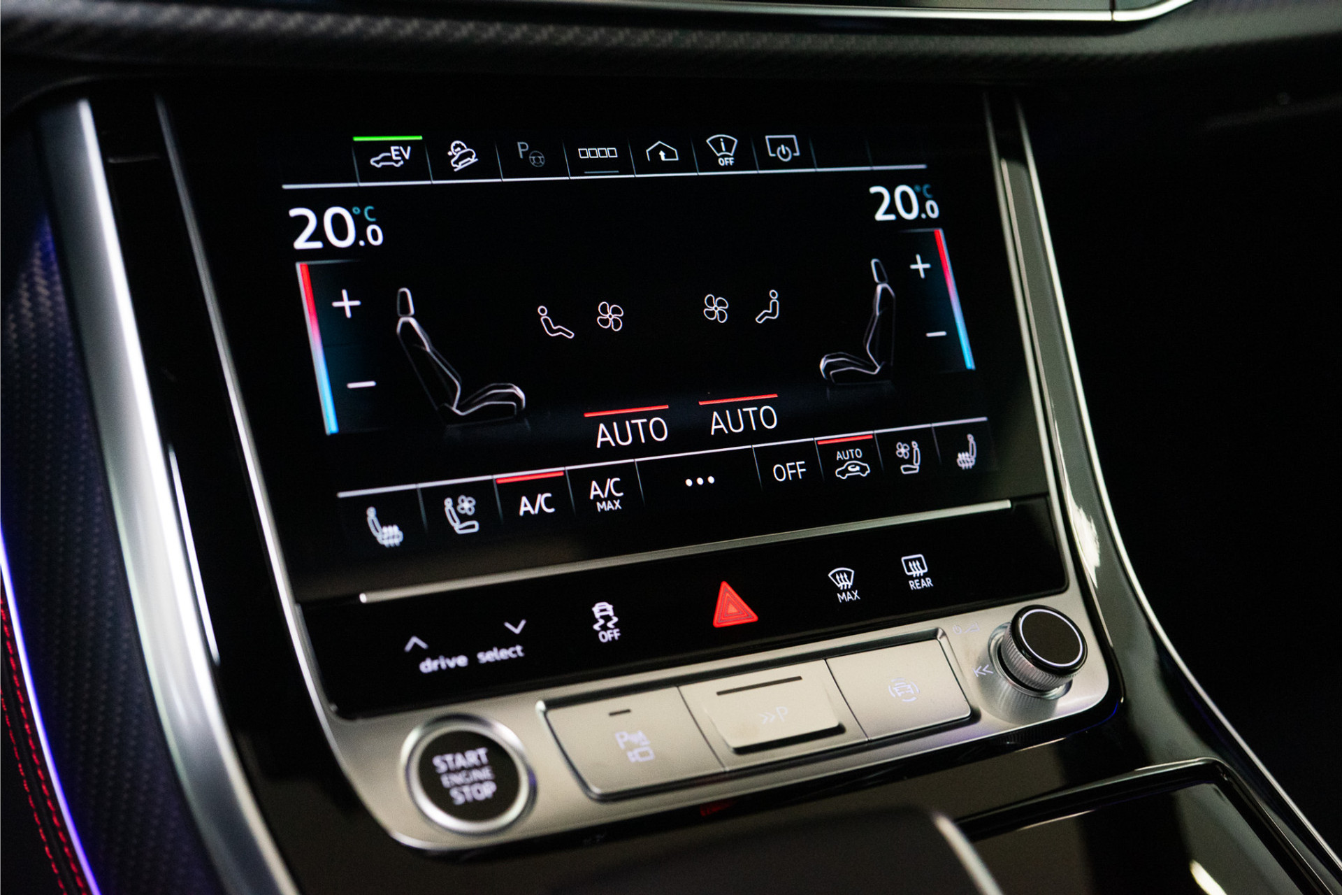 Audi Q8 60 TFSI E Quattro S-Edition Competition 490PK | 2026 | VOL! 5 JAAR GARANTIE 52619075-42.jpg | D2 Automotive