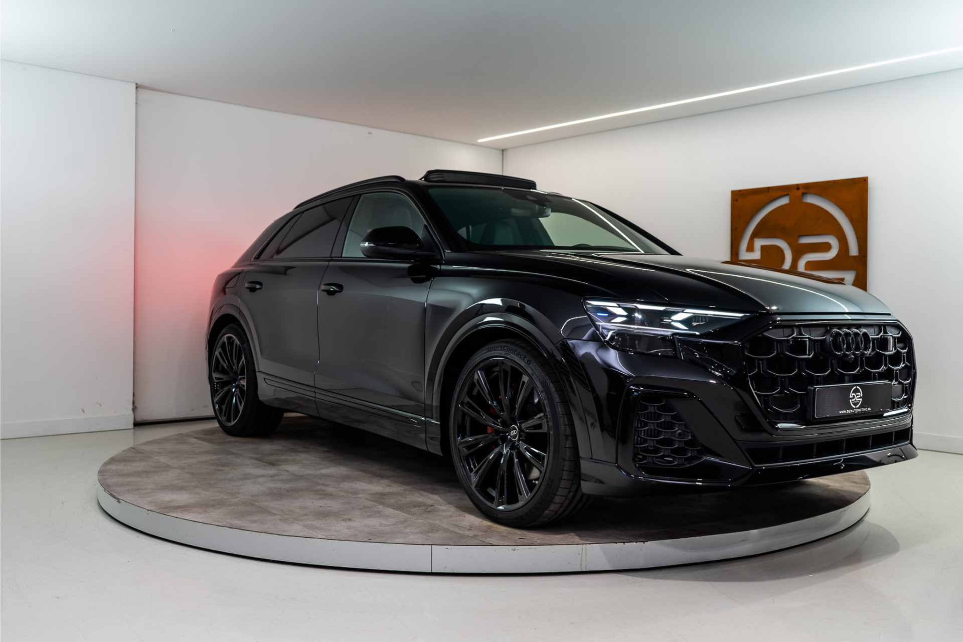 Audi Q8 60 TFSI E Quattro S-Edition Competition 490PK | 2026 | VOL! 5 JAAR GARANTIE 52619075-6.jpg | D2 Automotive