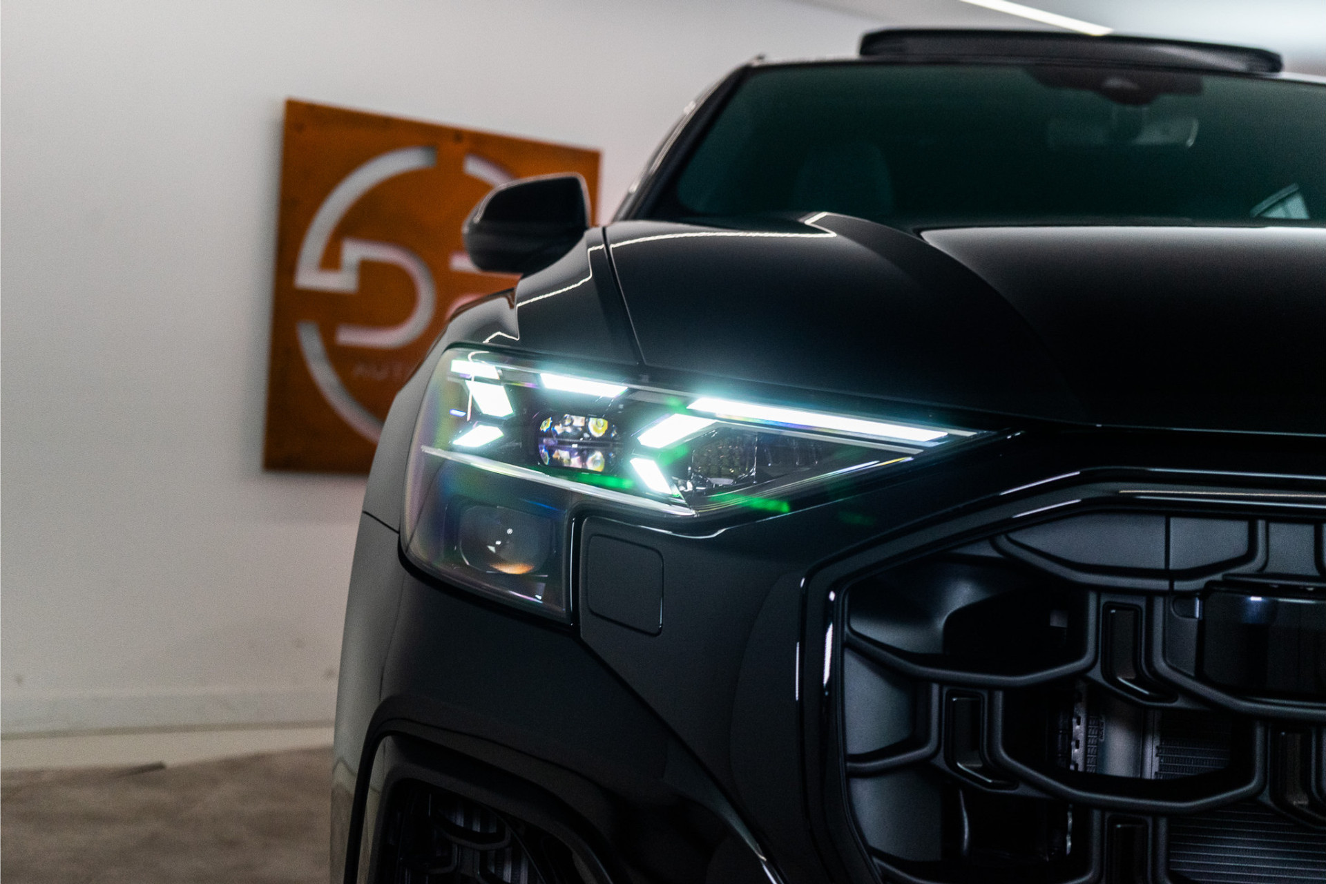 Audi Q8 60 TFSI E Quattro S-Edition Competition 490PK | 2026 | VOL! 5 JAAR GARANTIE 52619075-8.jpg | D2 Automotive