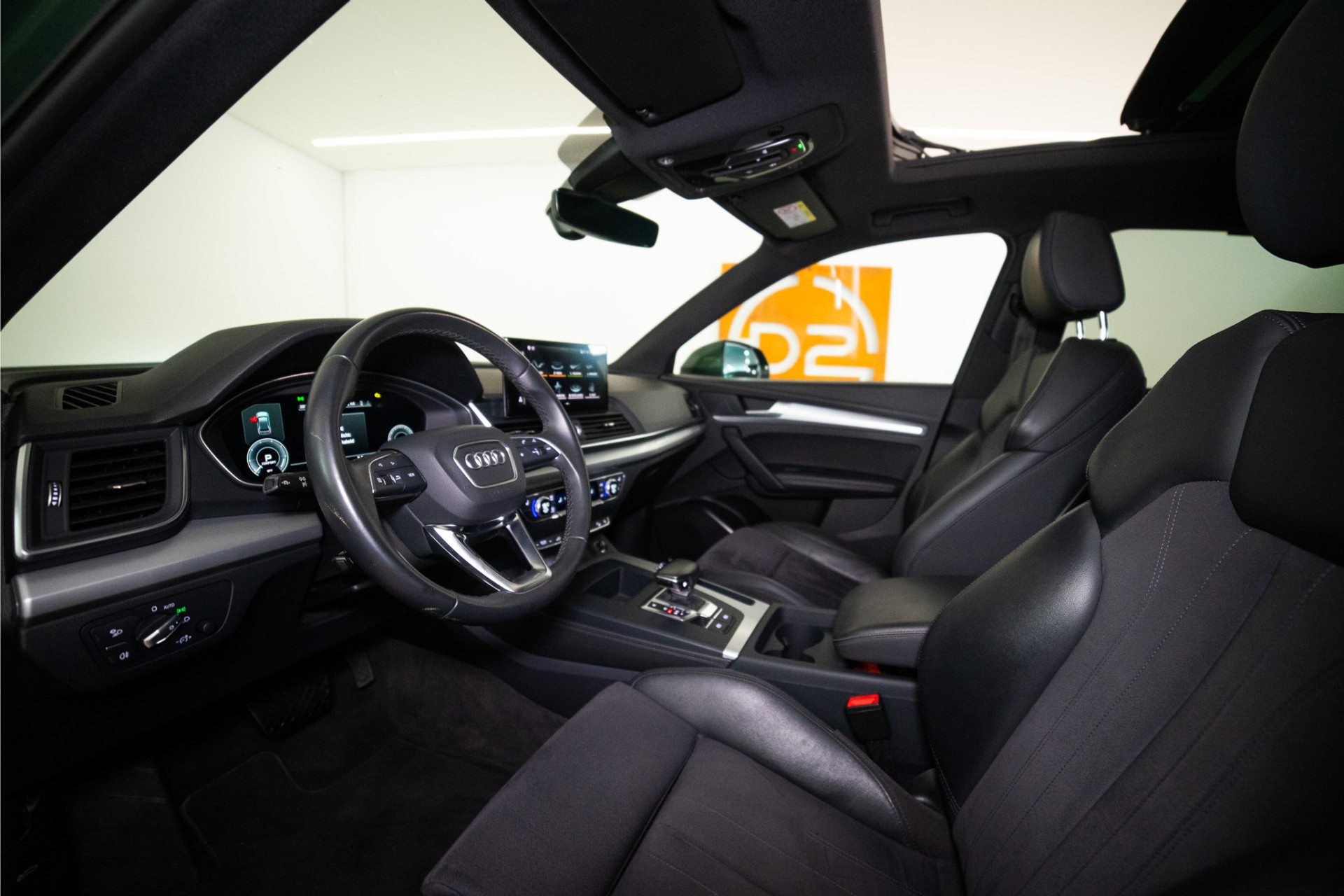 Audi Q5 Sportback 55 TFSI e S Line 367PK | District Green | Pano | Virtual | 21'' | SQ5 Sierstukken | 12 MND Garantie 55085750-19.jpg | D2 Automotive