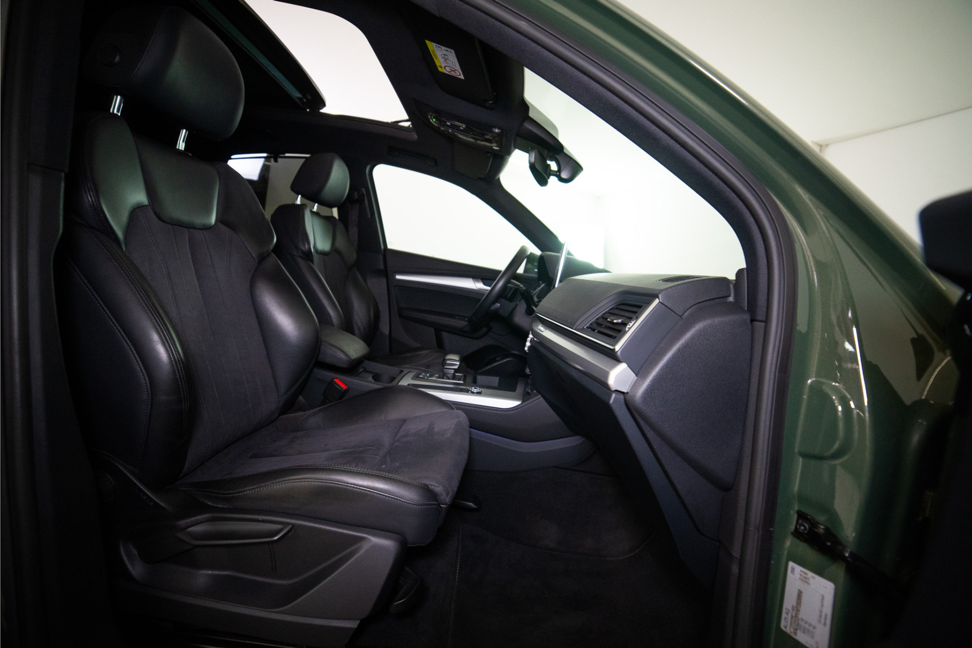 Audi Q5 Sportback 55 TFSI e S Line 367PK | District Green | Pano | Virtual | 21'' | SQ5 Sierstukken | 12 MND Garantie 55085750-22.jpg | D2 Automotive