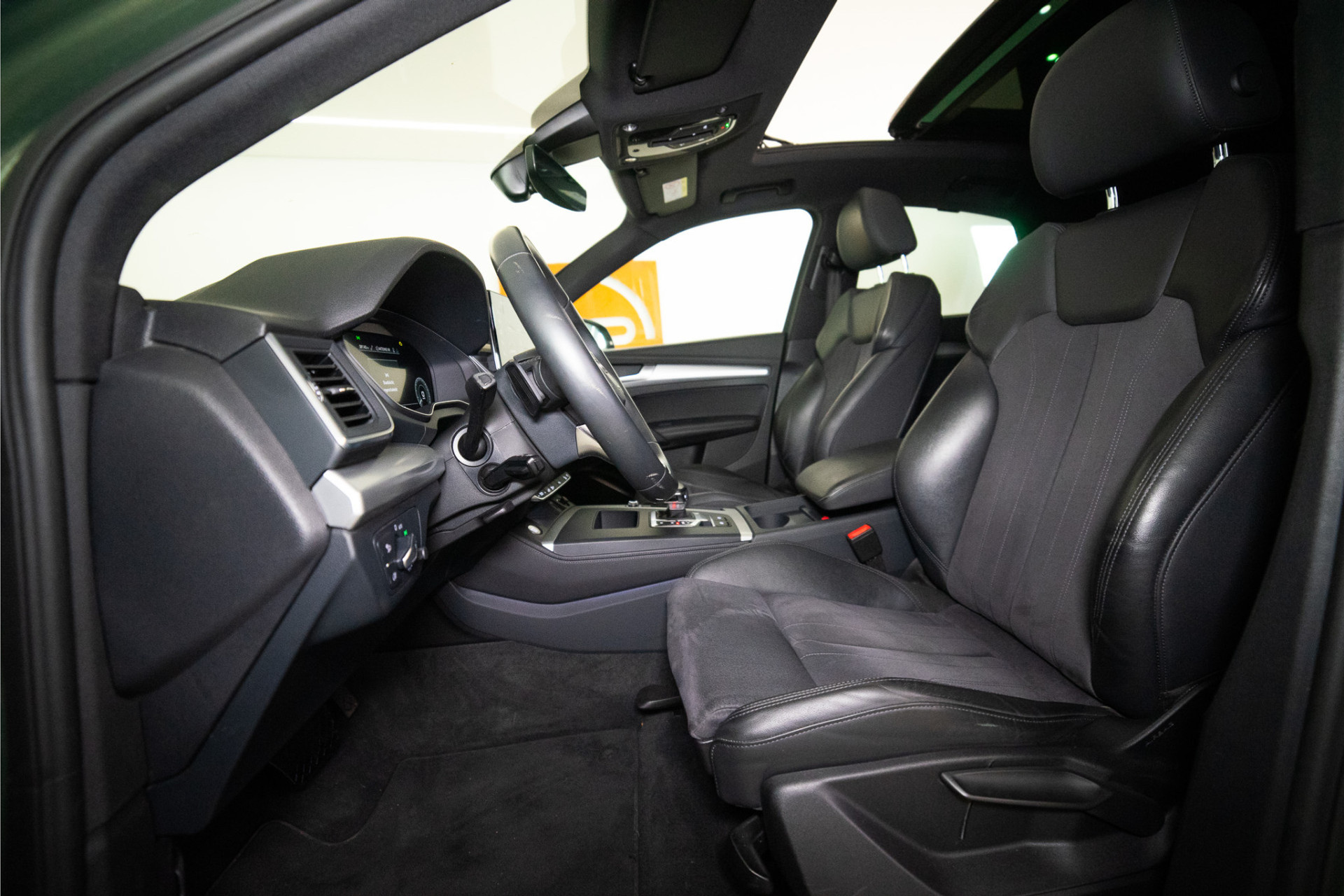 Audi Q5 Sportback 55 TFSI e S Line 367PK | District Green | Pano | Virtual | 21'' | SQ5 Sierstukken | 12 MND Garantie 55085750-23.jpg | D2 Automotive