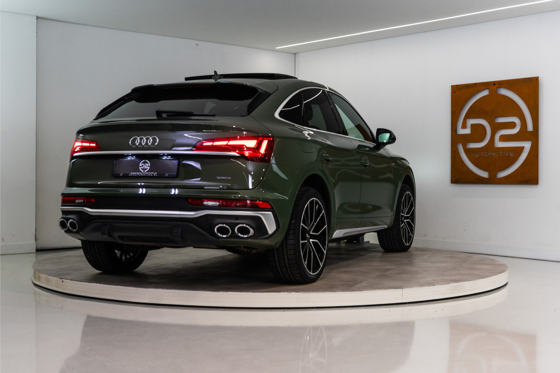 Audi Q5 Sportback 55 TFSI e S Line 367PK | District Green | Pano | Virtual | 21'' | SQ5 Sierstukken | 12 MND Garantie 55085750-4.jpg | D2 Automotive