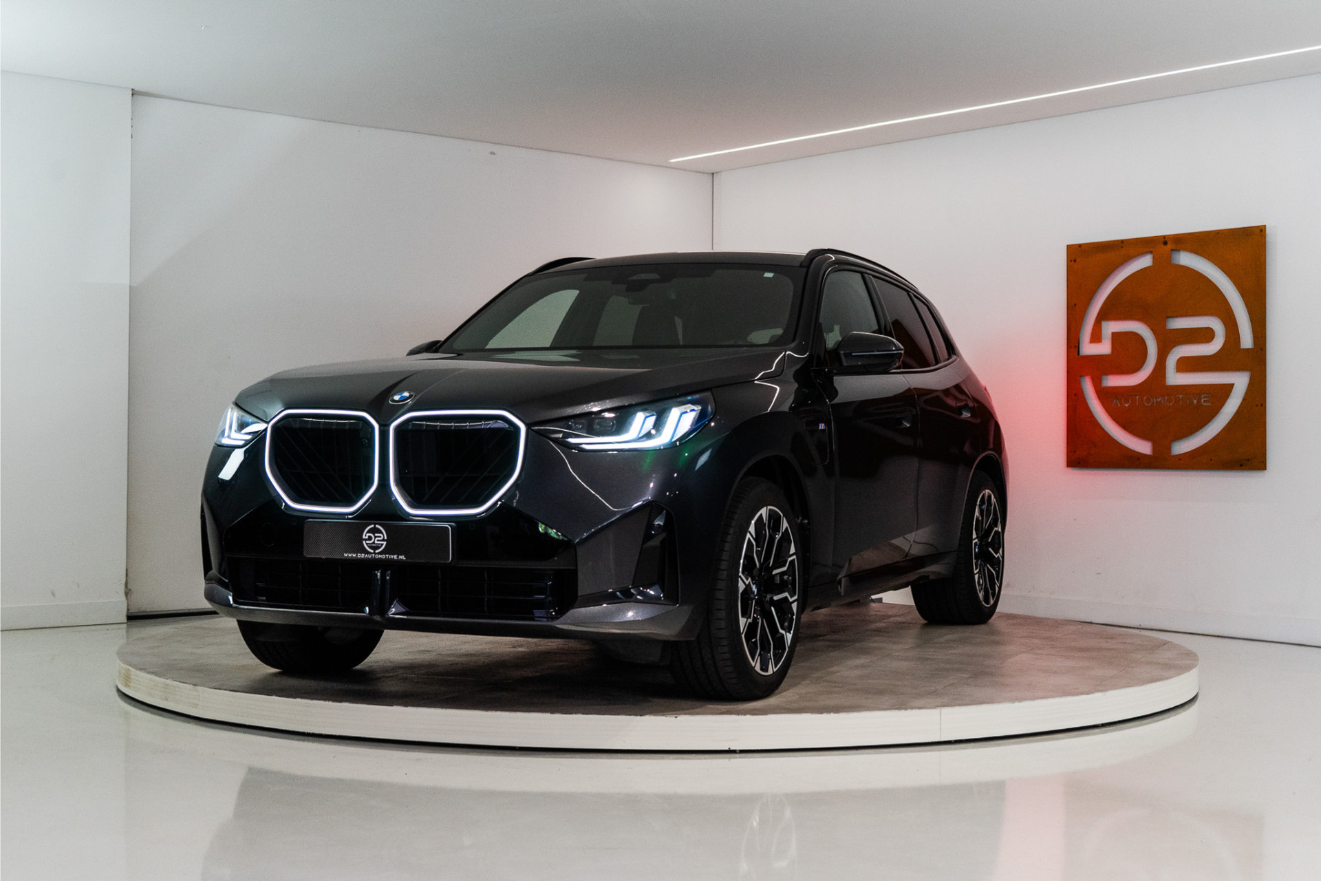 BMW X3 30e xDrive M-Sport 299PK | Sophisto | Glow | Pano | Harman/Kardon | Sfeer | 360 | VOL! Fabrieksgarantie 55951055-0.jpg | D2 Automotive