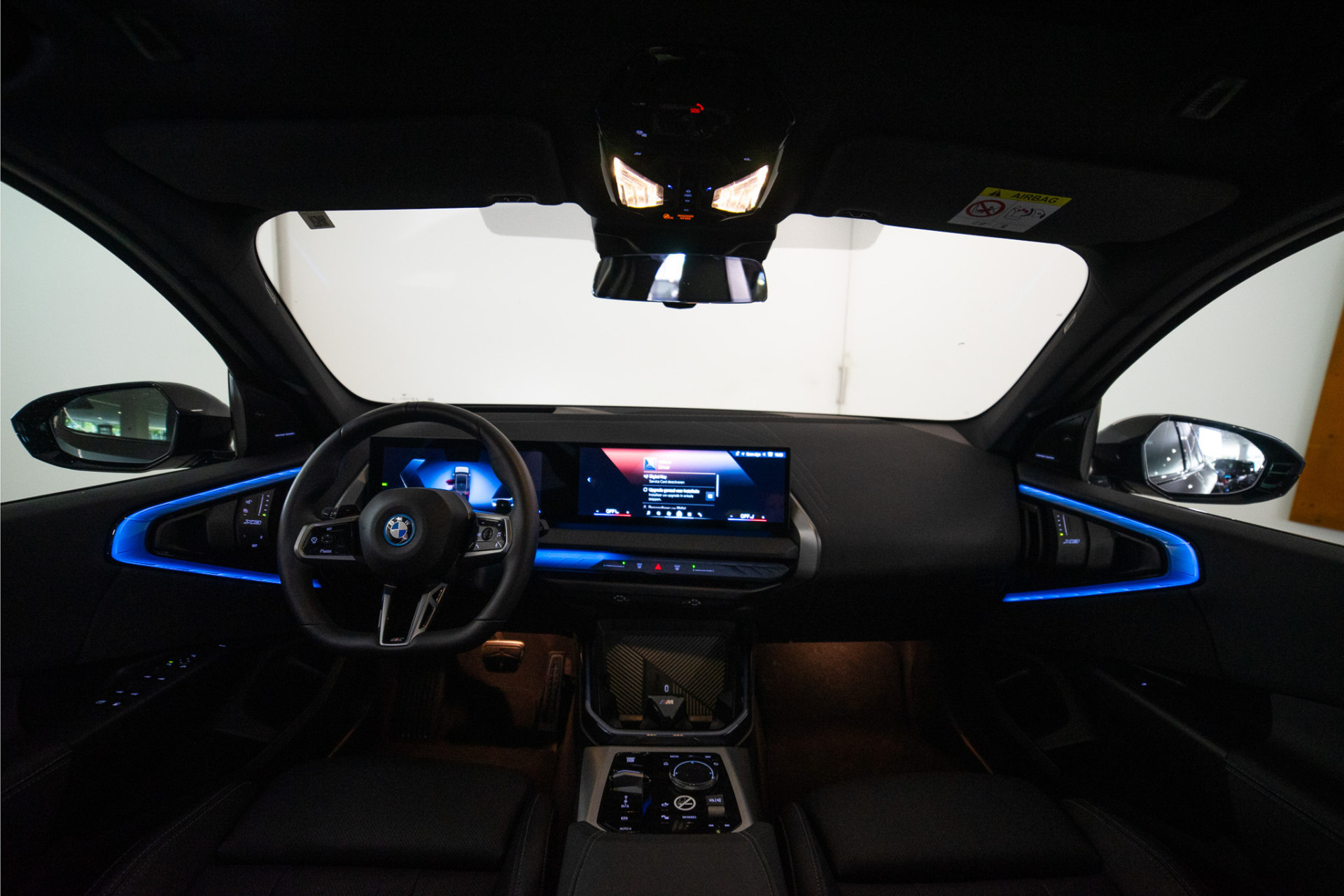 BMW X3 30e xDrive M-Sport 299PK | Sophisto | Glow | Pano | Harman/Kardon | Sfeer | 360 | VOL! Fabrieksgarantie 55951055-24.jpg | D2 Automotive