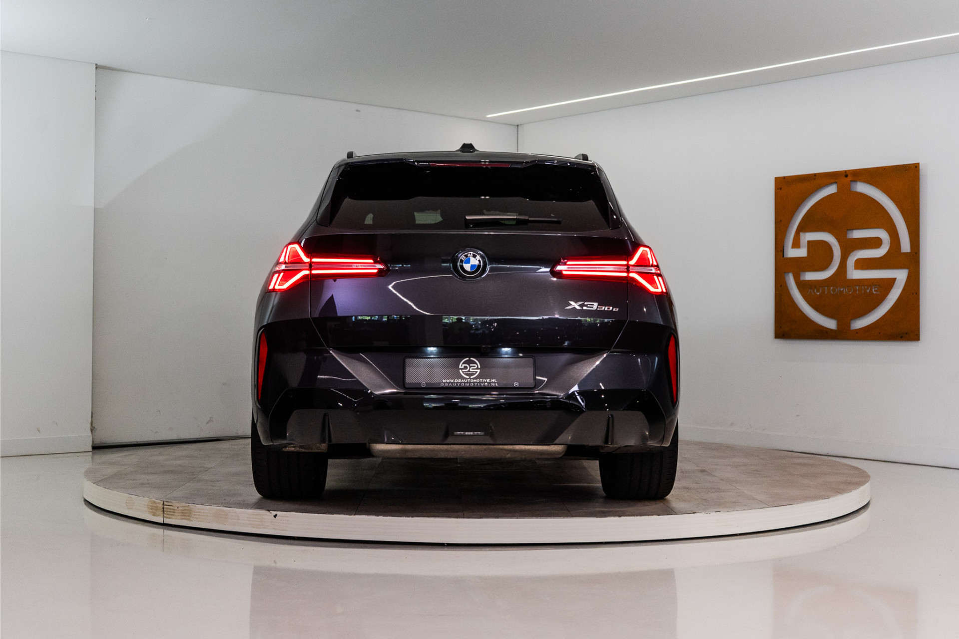BMW X3 30e xDrive M-Sport 299PK | Sophisto | Glow | Pano | Harman/Kardon | Sfeer | 360 | VOL! Fabrieksgarantie 55951055-3.jpg | D2 Automotive