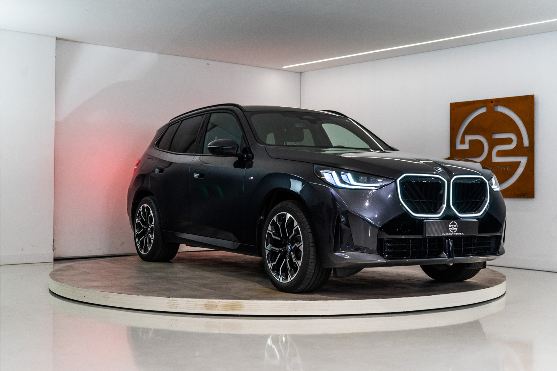 BMW X3 30e xDrive M-Sport 299PK | Sophisto | Glow | Pano | Harman/Kardon | Sfeer | 360 | VOL! Fabrieksgarantie 55951055-6.jpg | D2 Automotive