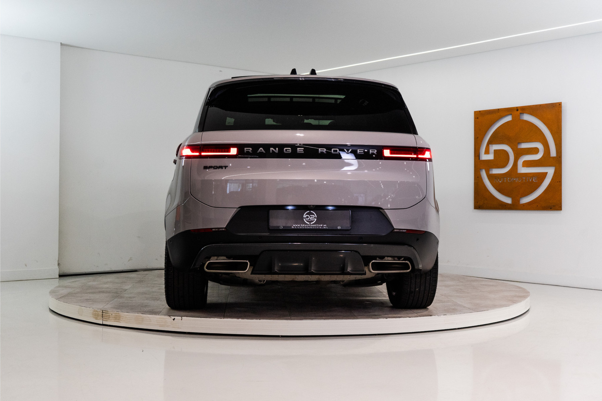 Land Rover Range Rover Sport 3.0 P460e S PHEV 460PK | Borasco Grey | Pano | Sfeer | Meridian | 360 | 5 JAAR FABRIEKSGARANTIE 56489659-3.jpg | D2 Automotive