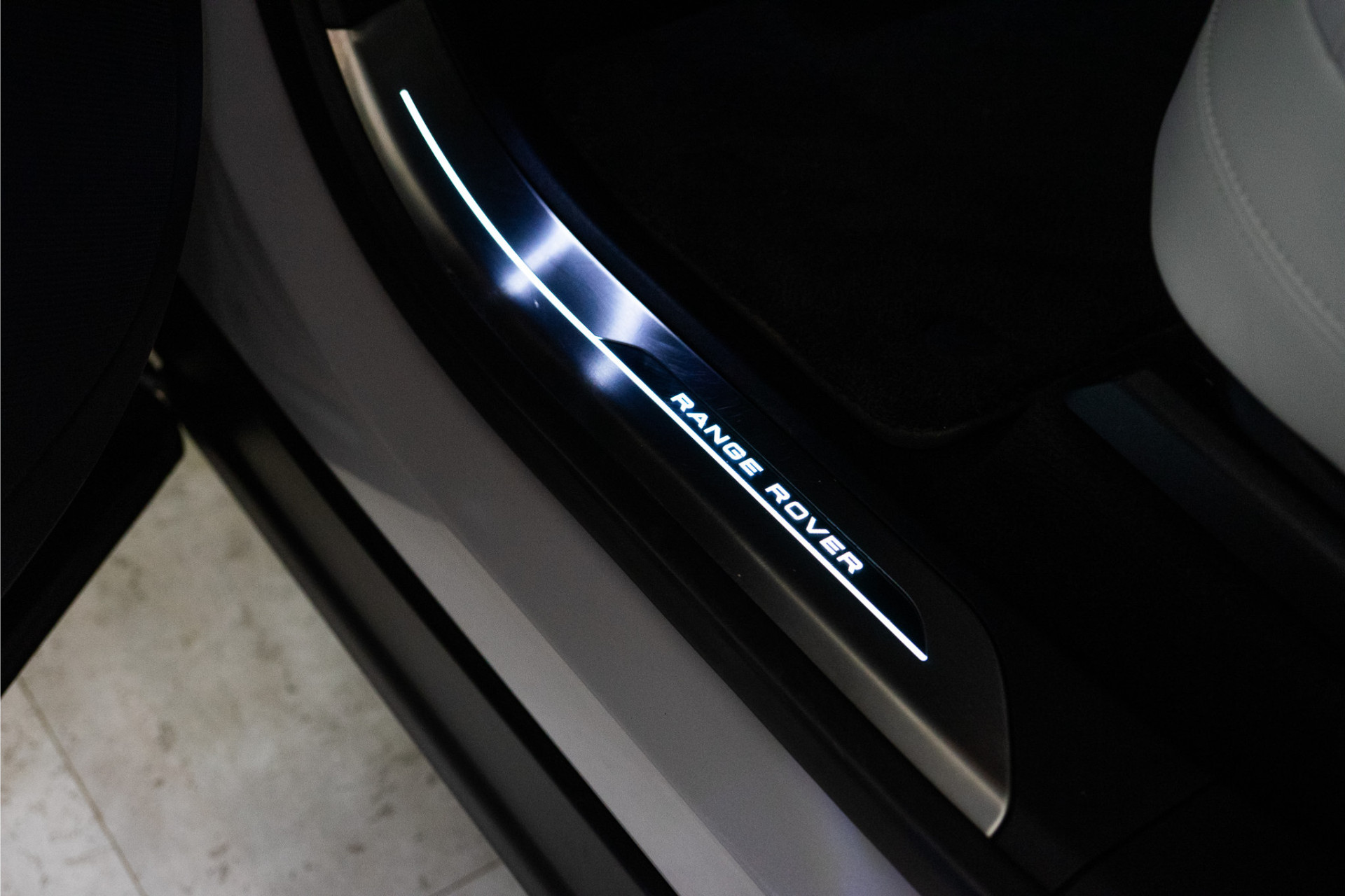 Land Rover Range Rover Sport 3.0 P460e S PHEV 460PK | Borasco Grey | Pano | Sfeer | Meridian | 360 | 5 JAAR FABRIEKSGARANTIE 56489659-33.jpg | D2 Automotive