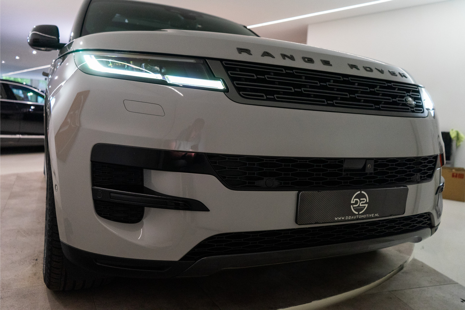 Land Rover Range Rover Sport 3.0 P460e S PHEV 460PK | Borasco Grey | Pano | Sfeer | Meridian | 360 | 5 JAAR FABRIEKSGARANTIE 56489659-9.jpg | D2 Automotive