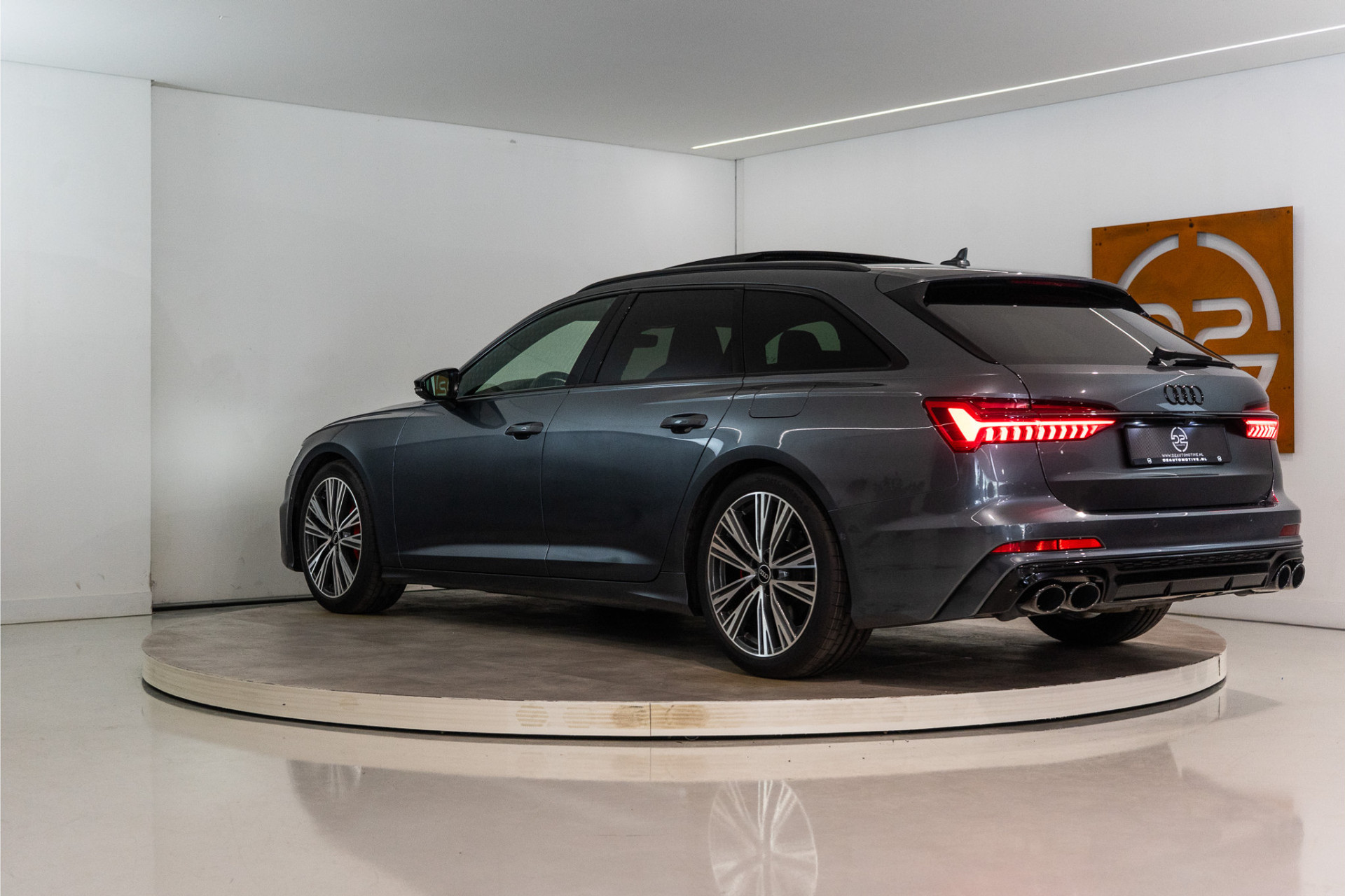 Audi A6 Avant 55 TFSI e Quattro Pro Line S Competition 367PK | Pano | B&O | Sfeer | Sportstoelen | VOL! 12 MND Garantie 56709077-2.jpg | D2 Automotive