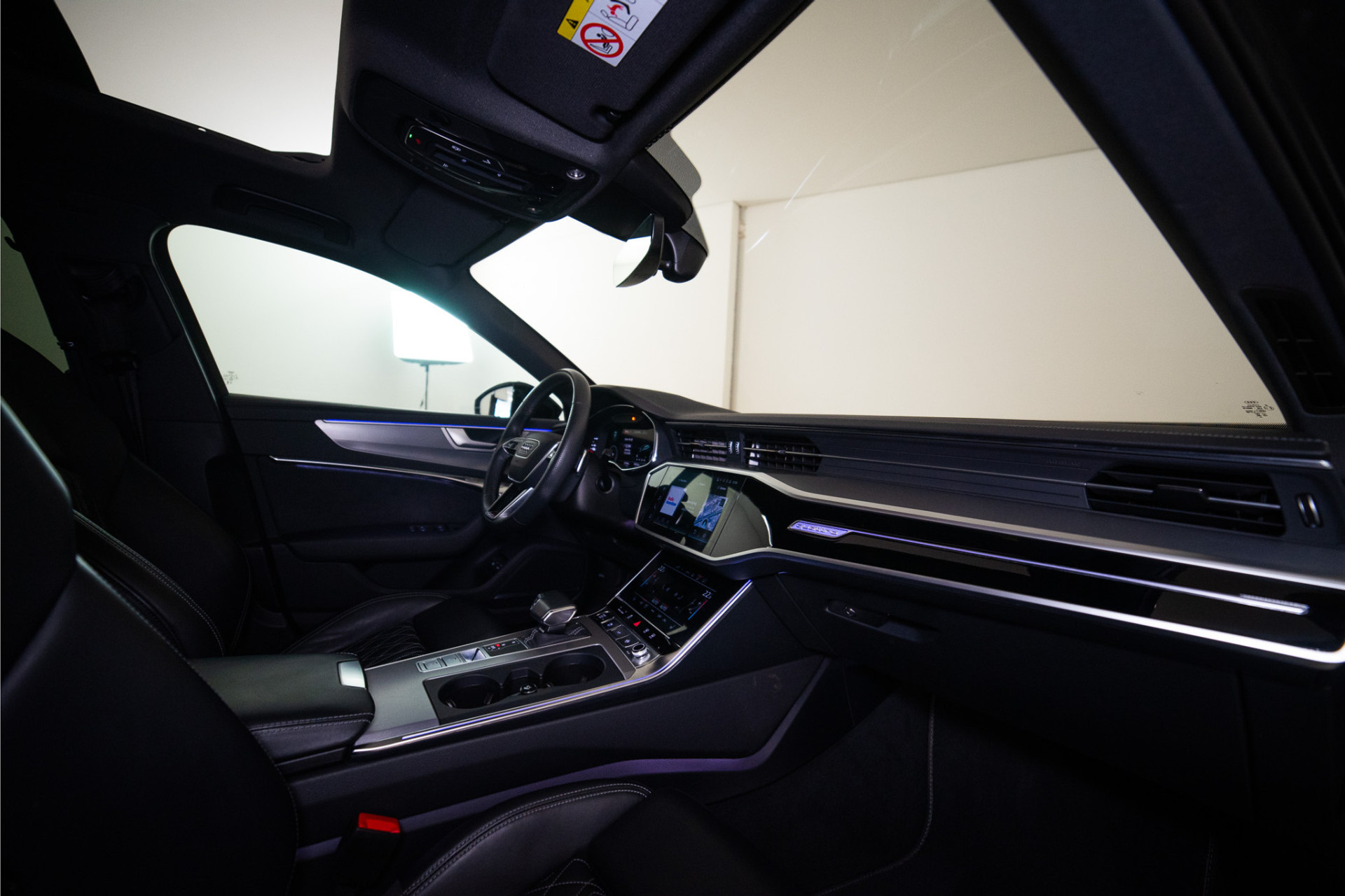 Audi A6 Avant 55 TFSI e Quattro Pro Line S Competition 367PK | Pano | B&O | Sfeer | Sportstoelen | VOL! 12 MND Garantie 56709077-27.jpg | D2 Automotive