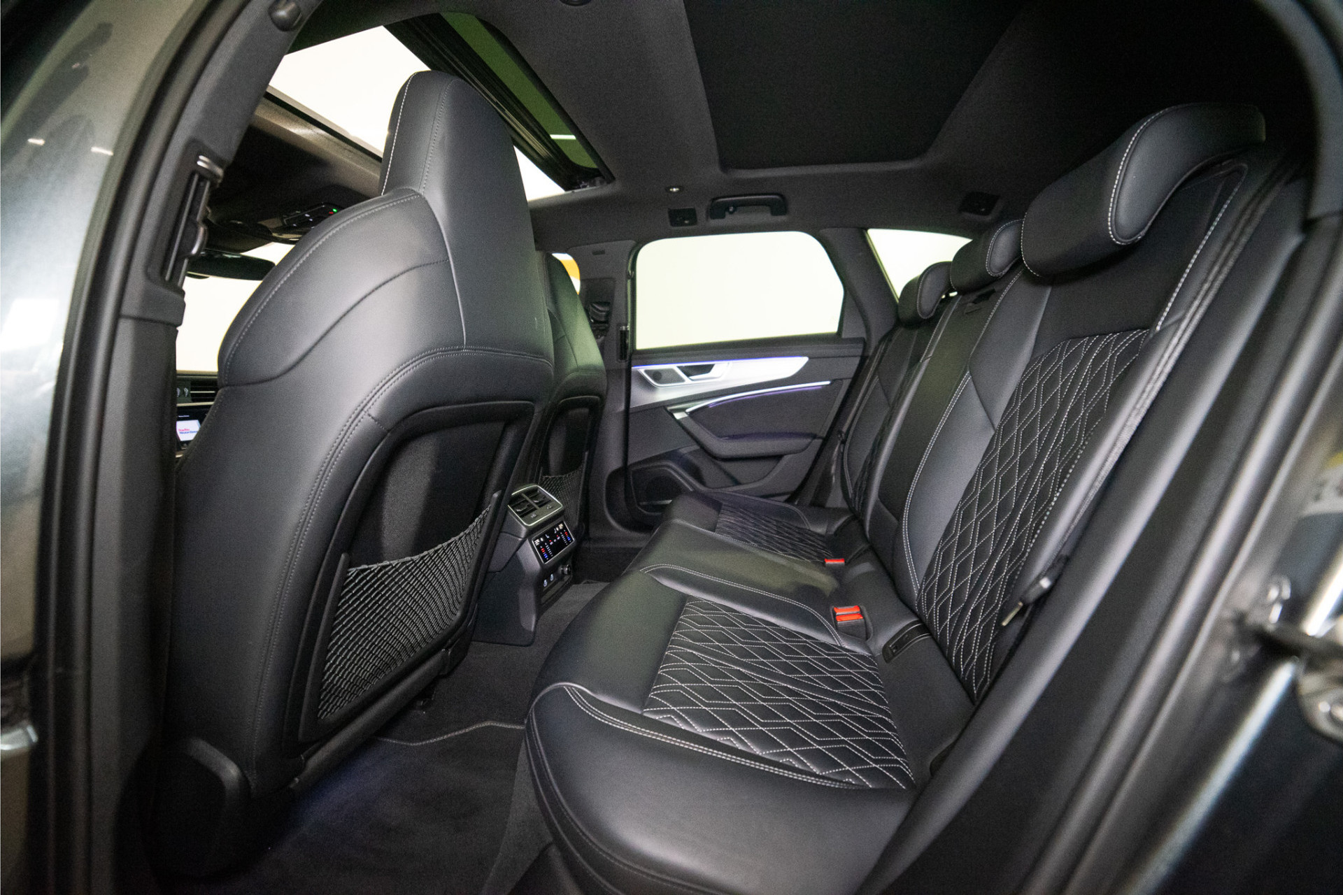 Audi A6 Avant 55 TFSI e Quattro Pro Line S Competition 367PK | Pano | B&O | Sfeer | Sportstoelen | VOL! 12 MND Garantie 56709077-30.jpg | D2 Automotive