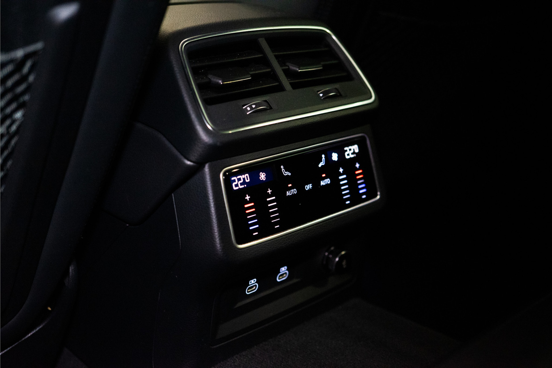Audi A6 Avant 55 TFSI e Quattro Pro Line S Competition 367PK | Pano | B&O | Sfeer | Sportstoelen | VOL! 12 MND Garantie 56709077-31.jpg | D2 Automotive