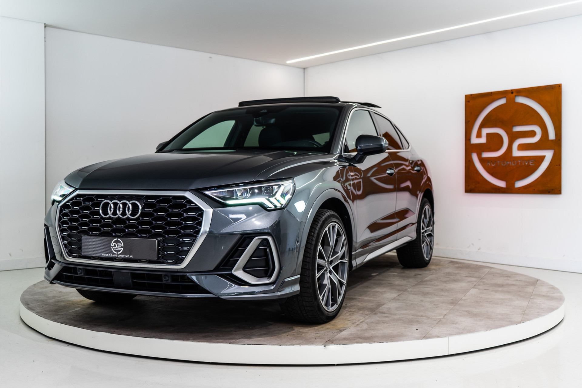 Audi Q3 Sportback 45 TFSI e S Edition 245PK | NL AUTO+NAP | Pano | Sfeer | B&O | Leder | 12 MND Garantie 44246242-0.jpg | D2 Automotive