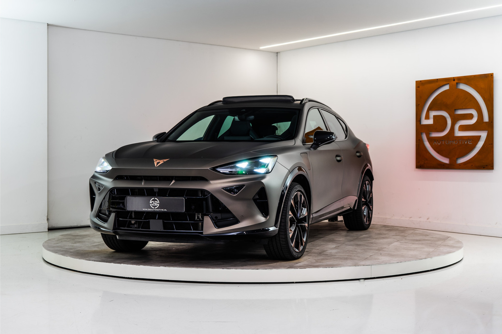 CUPRA Formentor 1.5 TSI e-Hybrid VZ Extreme 272PK Facelift | Matte Bronze | Pano | Sennheiser | Sportstoelen | VOL! 2 jaar Fabrieksgarantie 47779986-0.jpg | D2 Automotive